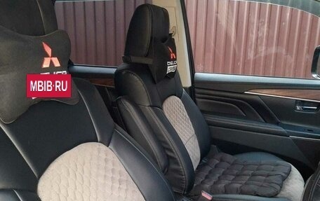 Mitsubishi Delica D:5 I, 2019 год, 3 700 000 рублей, 4 фотография