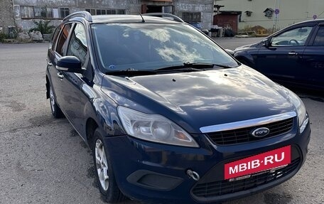Ford Focus II рестайлинг, 2011 год, 800 000 рублей, 3 фотография
