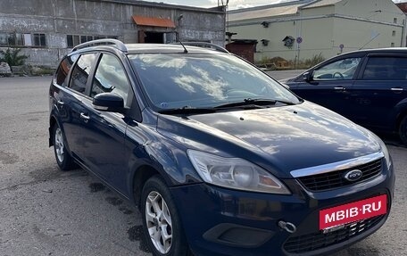 Ford Focus II рестайлинг, 2011 год, 800 000 рублей, 2 фотография