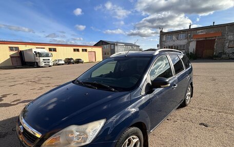 Ford Focus II рестайлинг, 2011 год, 800 000 рублей, 14 фотография