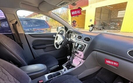 Ford Focus II рестайлинг, 2011 год, 800 000 рублей, 21 фотография