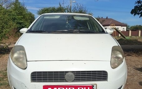 Fiat Punto III Punto Evo рестайлинг, 2008 год, 300 000 рублей, 3 фотография