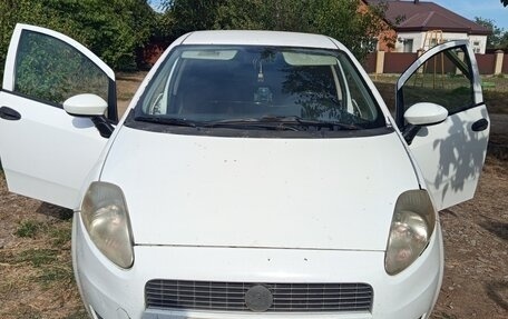 Fiat Punto III Punto Evo рестайлинг, 2008 год, 300 000 рублей, 2 фотография