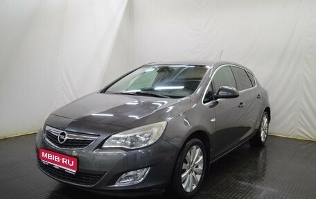 Opel Astra J, 2011 год, 720 500 рублей, 1 фотография