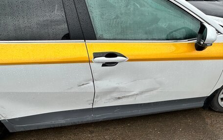 Toyota Camry, 2021 год, 2 300 000 рублей, 8 фотография