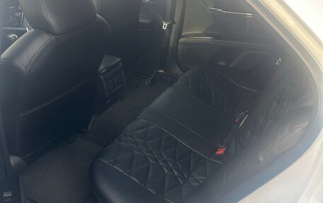 Toyota Camry, 2021 год, 2 300 000 рублей, 11 фотография