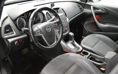 Opel Astra J, 2011 год, 720 500 рублей, 10 фотография