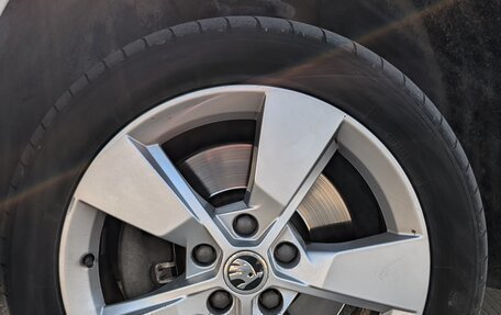 Skoda Yeti I рестайлинг, 2014 год, 1 390 000 рублей, 6 фотография