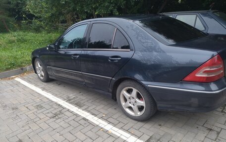 Mercedes-Benz C-Класс, 2002 год, 440 000 рублей, 2 фотография