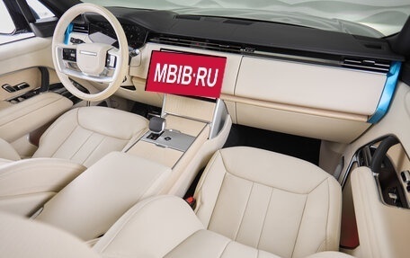 Land Rover Range Rover IV рестайлинг, 2025 год, 30 800 000 рублей, 13 фотография