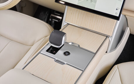 Land Rover Range Rover IV рестайлинг, 2025 год, 30 800 000 рублей, 21 фотография