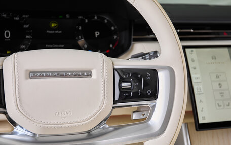 Land Rover Range Rover IV рестайлинг, 2025 год, 30 800 000 рублей, 17 фотография