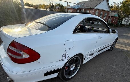 Mercedes-Benz CLK-Класс, 2002 год, 698 000 рублей, 2 фотография