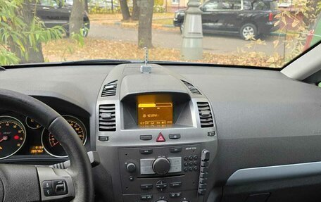 Opel Zafira B, 2007 год, 550 000 рублей, 18 фотография