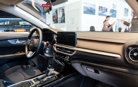 KIA K3, 2024 год, 2 590 000 рублей, 9 фотография