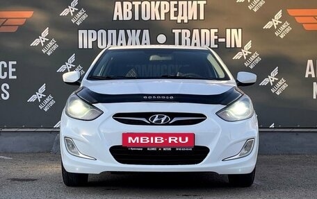 Hyundai Solaris II рестайлинг, 2013 год, 695 000 рублей, 2 фотография
