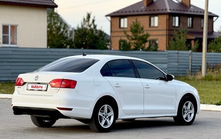 Volkswagen Jetta VI, 2013 год, 1 250 000 рублей, 10 фотография