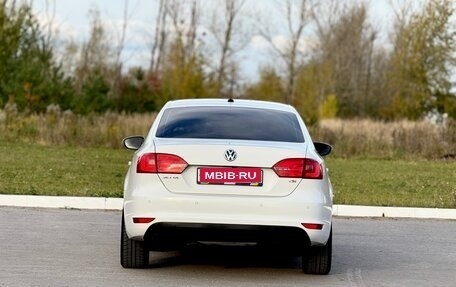 Volkswagen Jetta VI, 2013 год, 1 250 000 рублей, 11 фотография