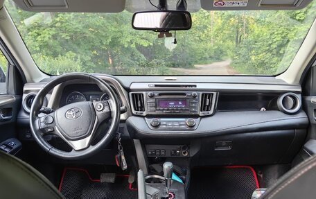 Toyota RAV4, 2019 год, 2 230 000 рублей, 2 фотография