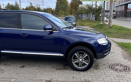 Volkswagen Touareg III, 2004 год, 850 000 рублей, 3 фотография