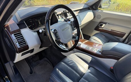 Land Rover Range Rover IV рестайлинг, 2016 год, 3 490 000 рублей, 6 фотография
