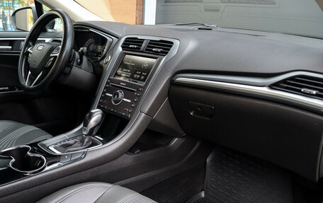 Ford Mondeo V, 2016 год, 1 495 000 рублей, 9 фотография