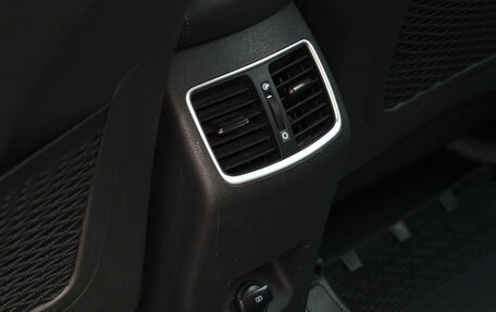 Hyundai Tucson III, 2019 год, 2 390 000 рублей, 16 фотография