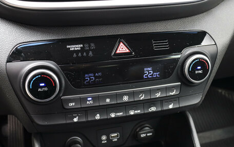 Hyundai Tucson III, 2019 год, 2 390 000 рублей, 14 фотография