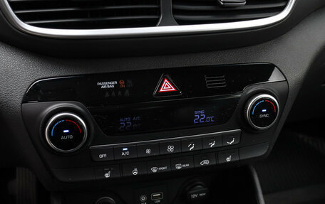 Hyundai Tucson III, 2019 год, 2 390 000 рублей, 13 фотография