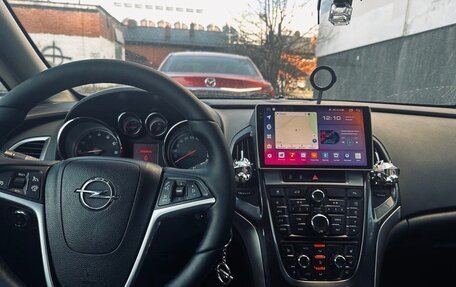 Opel Astra J, 2014 год, 810 000 рублей, 6 фотография