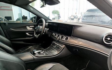 Mercedes-Benz E-Класс, 2017 год, 2 940 000 рублей, 15 фотография