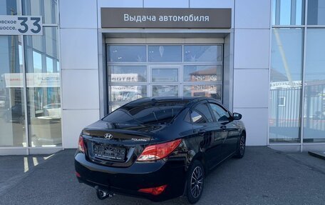 Hyundai Solaris II рестайлинг, 2015 год, 950 000 рублей, 5 фотография