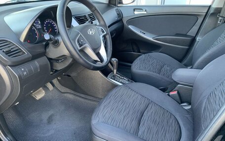 Hyundai Solaris II рестайлинг, 2015 год, 950 000 рублей, 9 фотография