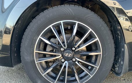 Hyundai Solaris II рестайлинг, 2015 год, 950 000 рублей, 18 фотография