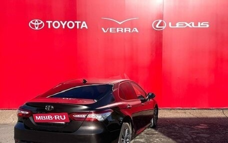 Toyota Camry, 2020 год, 2 890 000 рублей, 4 фотография