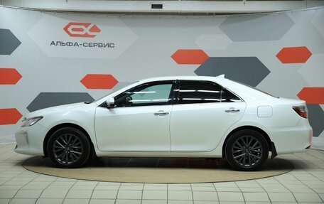 Toyota Camry, 2017 год, 2 350 000 рублей, 8 фотография