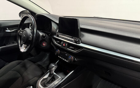 KIA Cerato IV, 2019 год, 1 620 000 рублей, 9 фотография