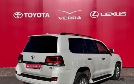 Toyota Land Cruiser 200, 2019 год, 6 600 000 рублей, 2 фотография