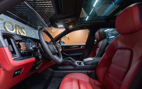 Porsche Cayenne III, 2025 год, 18 390 000 рублей, 11 фотография