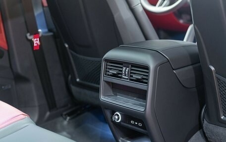Porsche Cayenne III, 2025 год, 18 390 000 рублей, 24 фотография