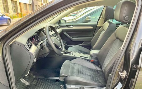 Volkswagen Passat B8 рестайлинг, 2018 год, 2 599 000 рублей, 5 фотография