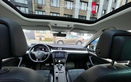 Volkswagen Passat B8 рестайлинг, 2018 год, 2 599 000 рублей, 7 фотография