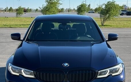 BMW 3 серия, 2019 год, 3 700 000 рублей, 2 фотография