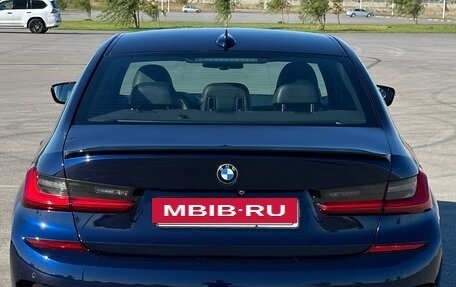 BMW 3 серия, 2019 год, 3 700 000 рублей, 3 фотография