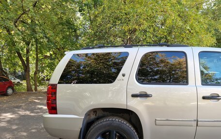 Chevrolet Tahoe III, 2012 год, 2 100 000 рублей, 4 фотография
