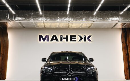 Mercedes-Benz E-Класс, 2021 год, 4 600 000 рублей, 2 фотография
