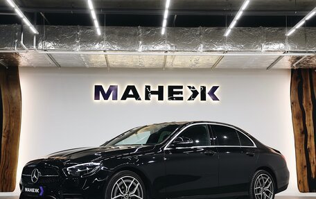 Mercedes-Benz E-Класс, 2021 год, 4 600 000 рублей, 3 фотография