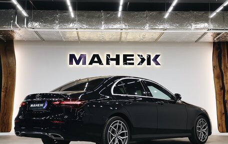 Mercedes-Benz E-Класс, 2021 год, 4 600 000 рублей, 6 фотография