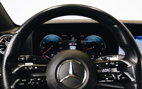 Mercedes-Benz E-Класс, 2021 год, 4 600 000 рублей, 9 фотография