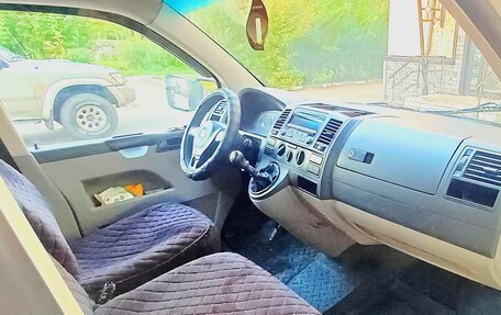 Volkswagen Transporter T5 рестайлинг, 2012 год, 999 999 рублей, 11 фотография